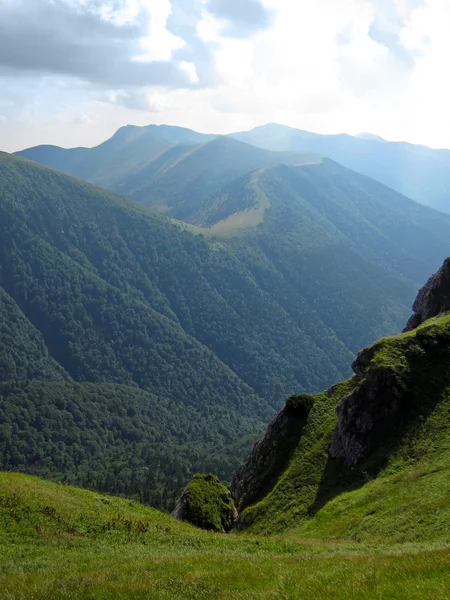 Гірський хребет — стокове фото