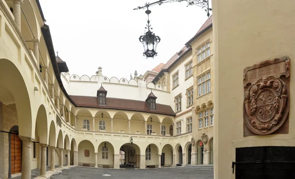 Oude stadhuis binnenplaats — Stockfoto