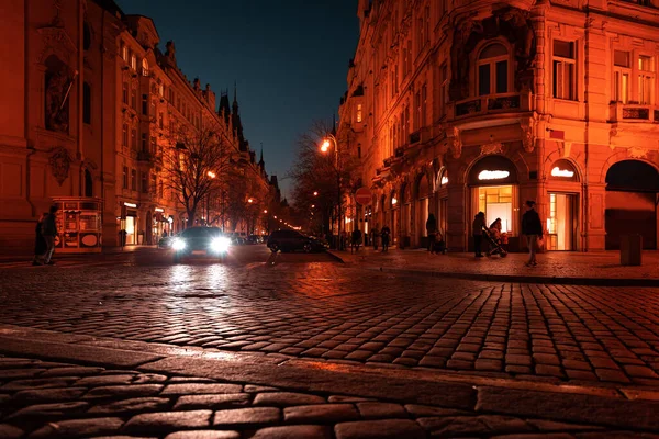 Çek Cumhuriyeti, Prag, Eski Şehir Meydanı, Şehir Merkezi Aydınlanması. Şehir merkezi. Akşam ışıkları.