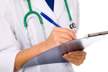 Doktor yazıyor.