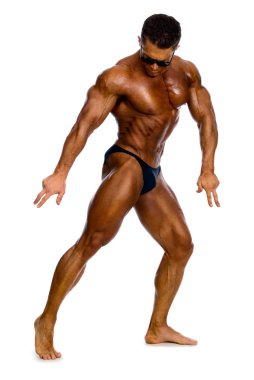 vücut geliştirmeci poz