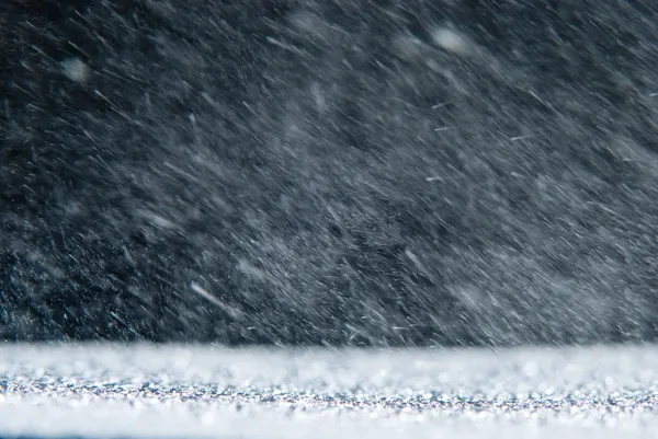 Yağmur kar fırtınası ile doğal arka plan — Stok fotoğraf