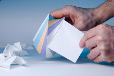 dört renk bloğunu kırpma yolu ile post-it Notlar