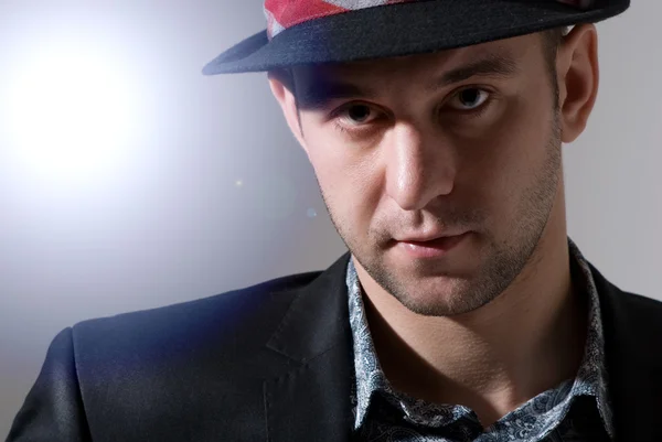 Close-up portrait of a man in a hat — Stock Photo, Image