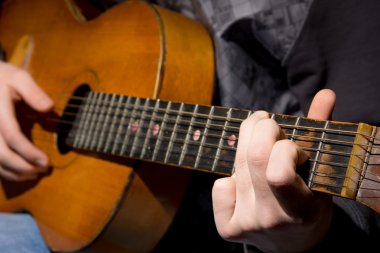 akustik gitar gitarist oynama