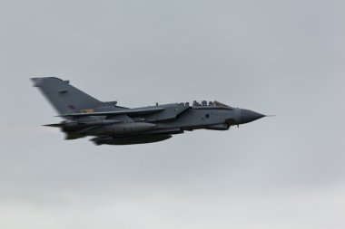 Modern jet avcı uçağı