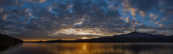 Coniston Suyu — Stok fotoğraf