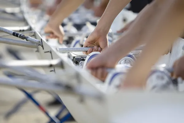 Preparación de la canoa para la carrera — Foto de Stock