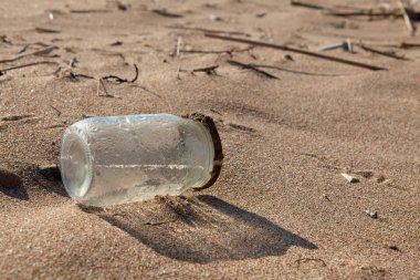 kirlilik - kavanoz Beach