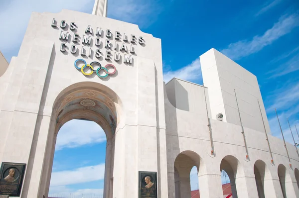 Koloseum Igrzysk Olimpijskich w los angeles — Zdjęcie stockowe