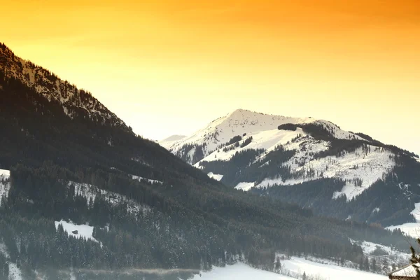 Vackra landskap i kirchberg, Österrike — Stockfoto