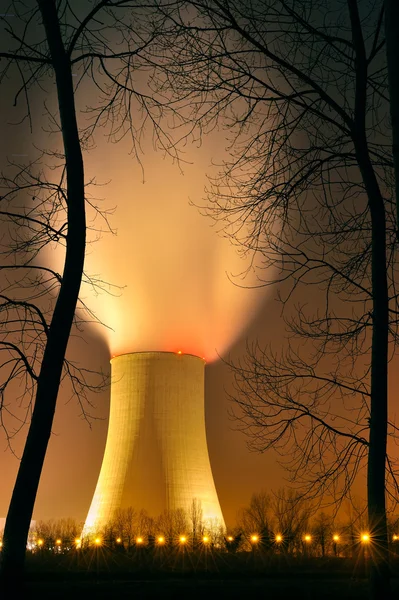 Nükleer güç üç — Stok fotoğraf