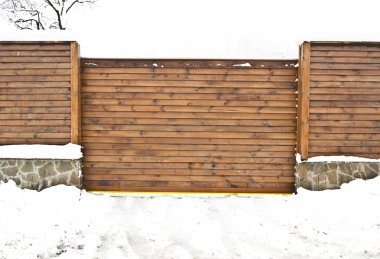 küçük kapı kapı