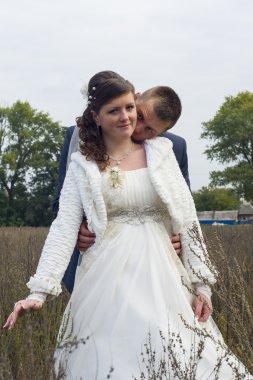 Gelin birkaç yürüyüşlere Güz