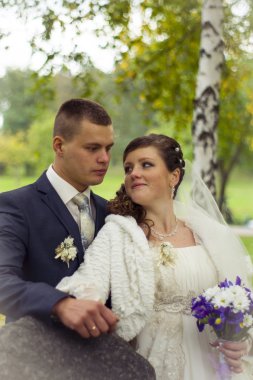 Gelin birkaç yürüyüşlere Güz