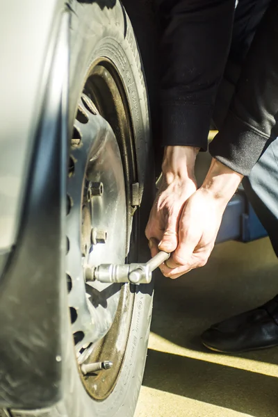 Remuving hjul - däck — Stockfoto
