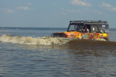 26 Temmuz tolokun. Kiev region, ukraine.9 sakin-road-ücretsiz-fest 2014.offroad ücretsiz fest - otomotiv, aşırı parlak ve eşsiz olay Dünya Avrupa.