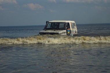 26 Temmuz tolokun. Kiev region, ukraine.9 sakin-road-ücretsiz-fest 2014.offroad ücretsiz fest - otomotiv, aşırı parlak ve eşsiz olay Dünya Avrupa.
