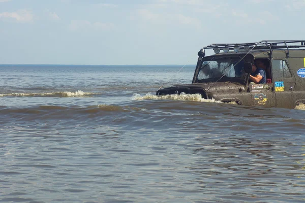 26. Juli Tolokun. Kiewer Gebiet, Ukraine.9 off-road-free-fest 2014.offroad free fest - hell, extrem und einzigartig in der Automobilwelt Europa. — Stockfoto