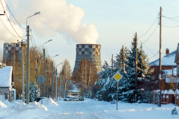 Steam Pipes Factory Winter City Powerful Heating Boiler Room Winter — Fotografia de Stock