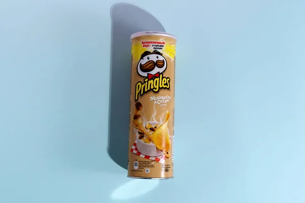 Tyumen Russia August 2021 Pringles Chips Pringles Brand Potato Chips — Stock Photo, Image