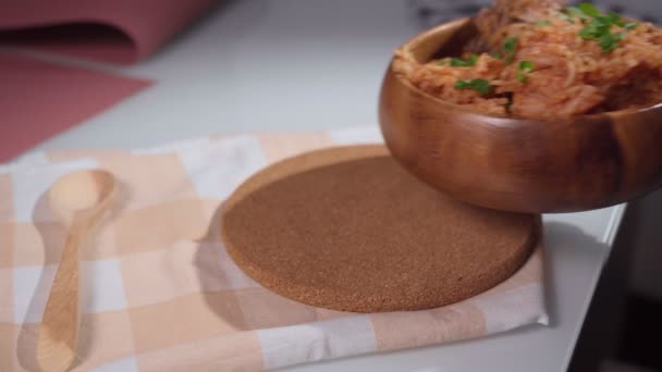 Kopuła Ryżowa Jollof Dla Nigeryjskiej Koncepcji Żywności Wolof Afrykańskie Danie — Wideo stockowe