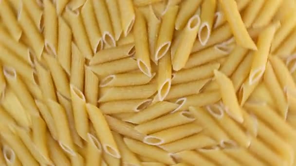 Whole Grain Penne Pasta Durum Wheat Top View Rotate — Stok video