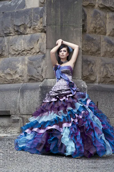 Perfect beauty in a gorgeous dress — Stock Photo, Image