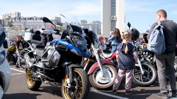 Vladivostok Rusko Listopadu 2021 Motocyklový Festival Centrálním Náměstí Pro Bojovníky — Stock video