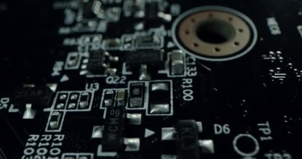 Macro Dolly Shot Side View Van Een Computer Elektrisch Circuit — Stockvideo
