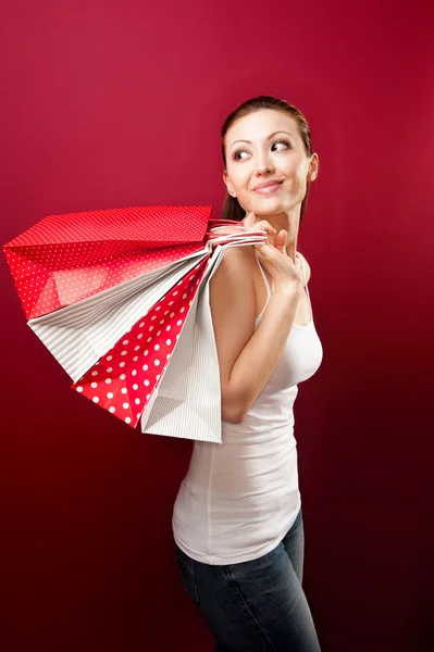 쇼핑백을 들고 있는 아시아 여자 — 스톡 사진