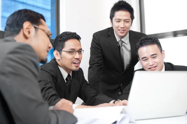 Asian businessteam work together — Stock Photo, Image