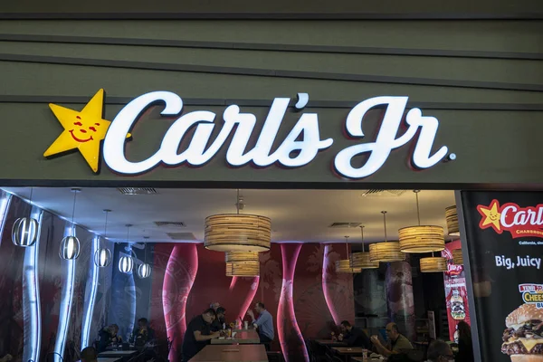 Istanbul Oct Sinalização Com Logótipo Carls Sobre Entrada Restaurante Carls — Fotografia de Stock