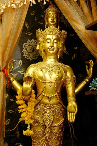 Az Erawan Shrine, Bangkok, Thaiföld — Stock Fotó