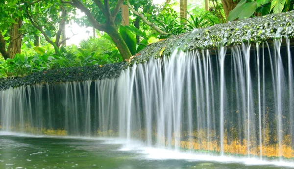batanic Gardens su akan