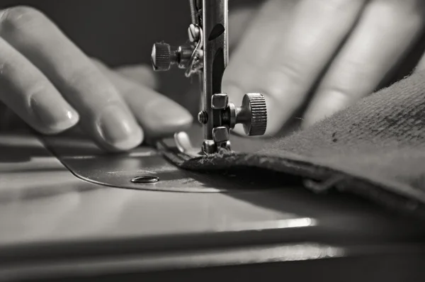 Processo de costura vintage — Fotografia de Stock