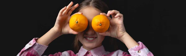 Little Cute Girl Posing Tangerines Studio Photo Isolated Black Background — Stock Photo, Image