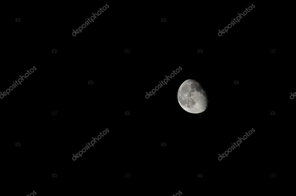 último cuarto de luna — Foto de stock © tkizartici #26148927 último cuarto de luna — Foto de stock © tkizartici #26148927