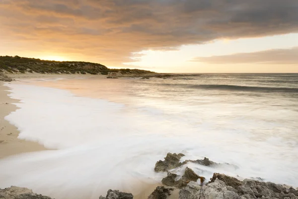 Zonsondergang strand — Stockfoto