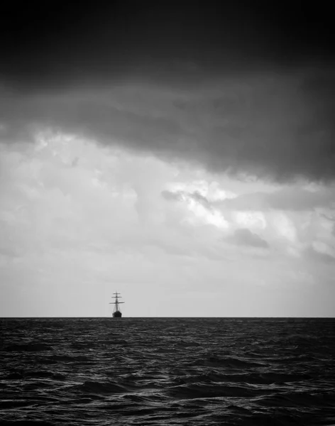 Sailing Ship in Storm — Stock Photo, Image