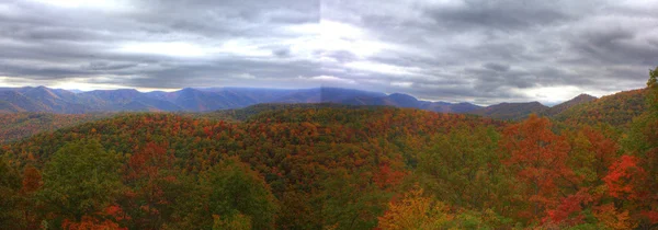 Panorama van de blue ridge parkway in de herfst — Stockfoto