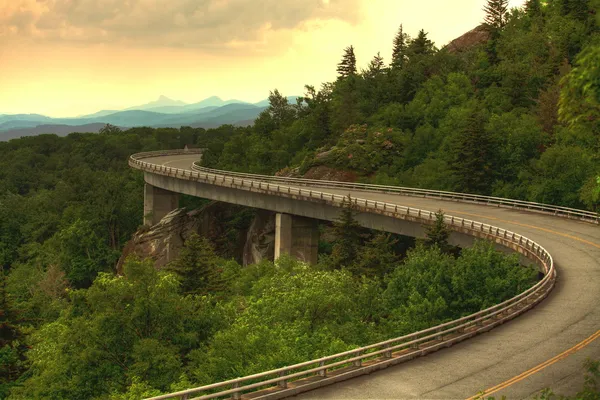 Linn Cove Viaduct Panorama — Stock Photo, Image