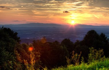 güzel dağ günbatımı