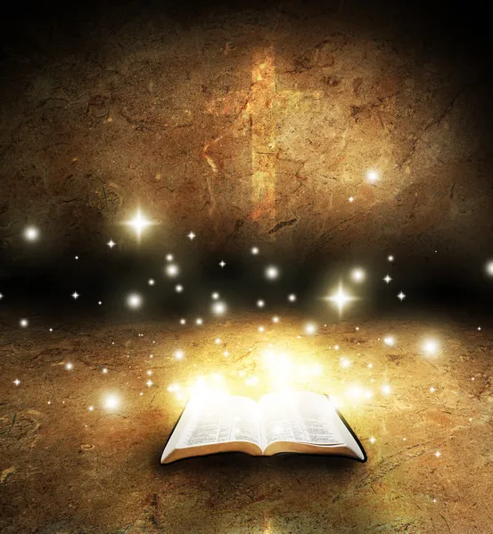 Open Glowing Bible — Stock Photo, Image