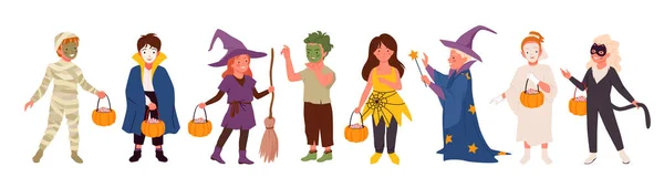 Детские персонажи на Хэллоуин, счастливые дети. Милые мальчики девочки в смешных костюмах монстра лечить тыкву в руках на Хэллоуин весело праздник изолированы на белом. — стоковый вектор