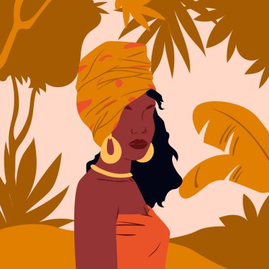 Afrika 'daki ağaçlar ve bitkiler arasında türbanlı ve etnik mücevherli Afrikalı modern kadın.