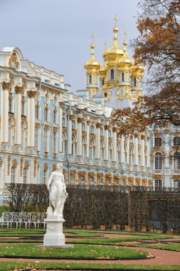 Statue of the allegory kabul