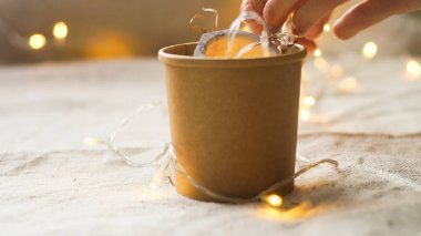 Noel ve yeni yıl için ev dekorasyonları