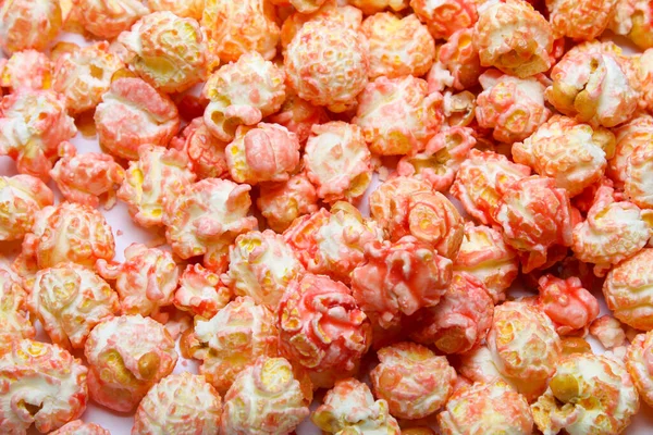 Popcorn Mit Erdbeergeschmack Und Sahne — Stockfoto