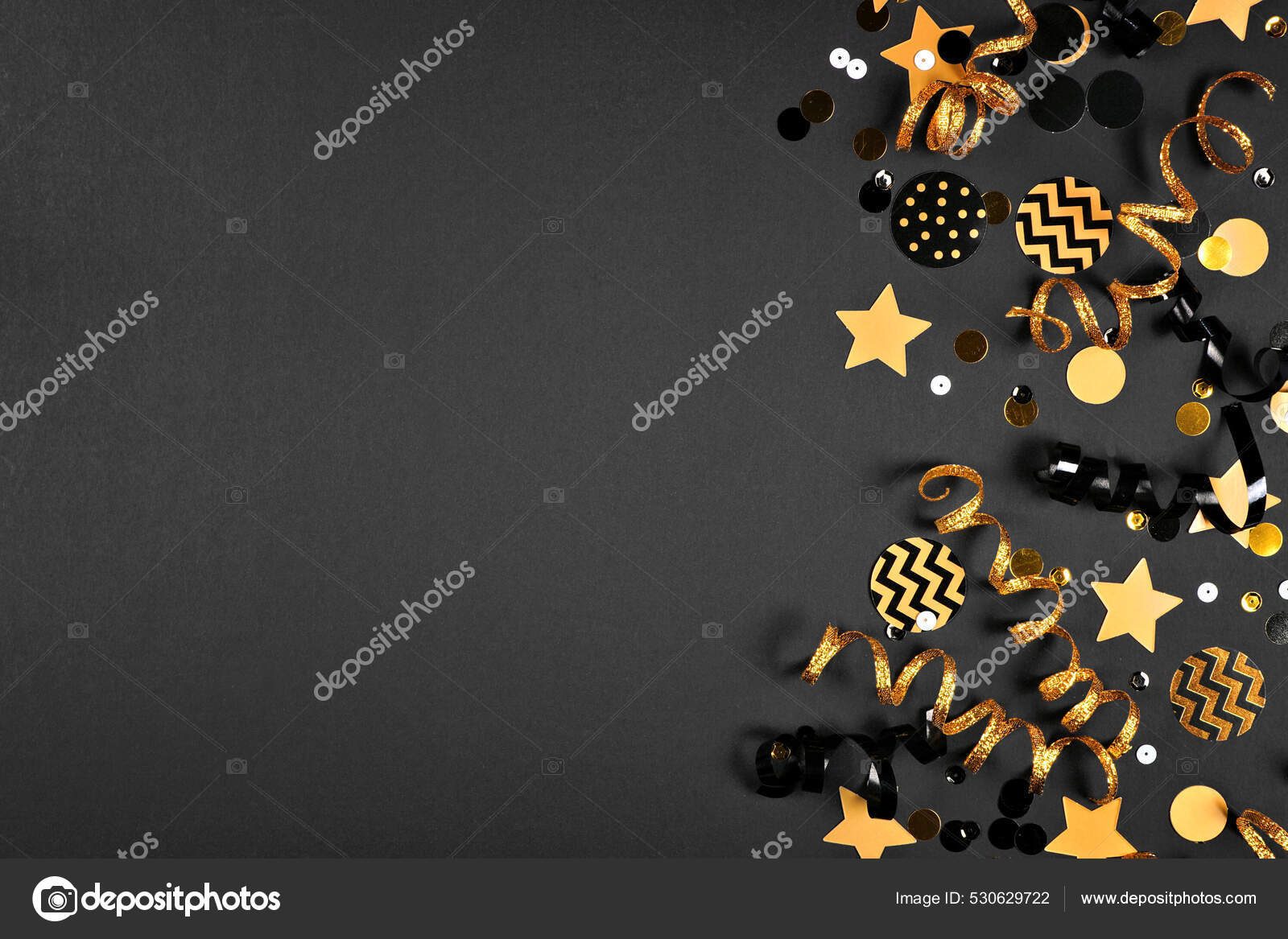 New Years Party Double Border Shiny Black Gold Streamers Confetti Stock  Photo by ©JeniFoto 530629692
